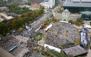 A million Christians gather in South Korea worship event