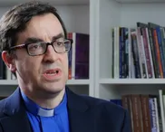 37,000 sign petition to see CofE vicar reinstated