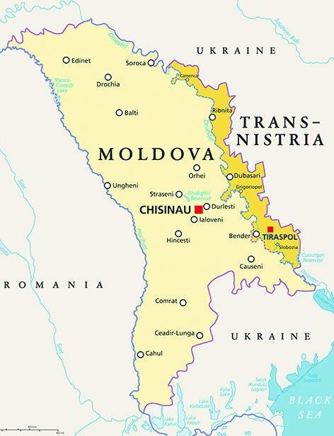 Moldovan believers mark 30 years of Biblical training 