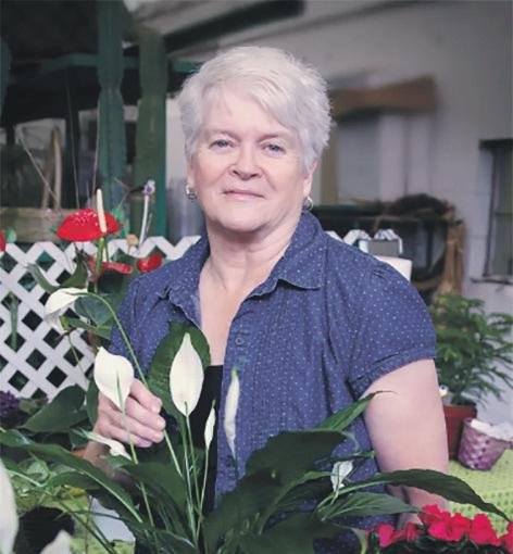 US Christian florist pays $5,000 to settle