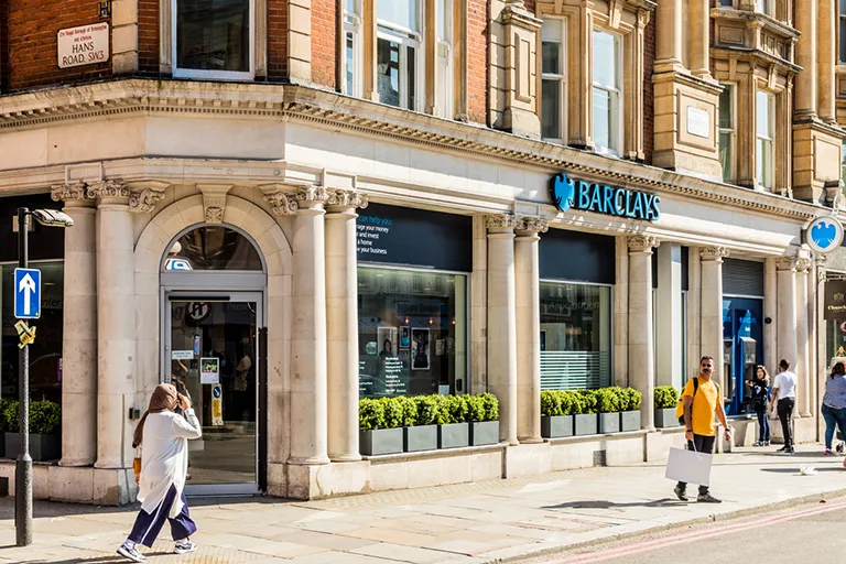 Barclays abandons  Christian organisation